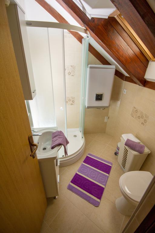 Apartment Niko Kastel Stari Kastela Phòng bức ảnh