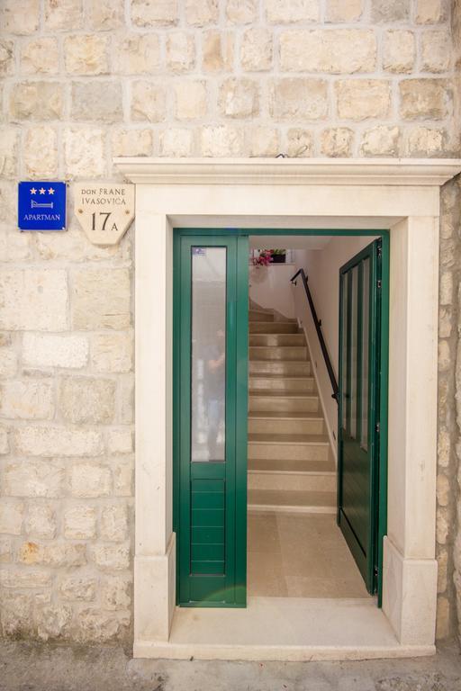 Apartment Niko Kastel Stari Kastela Phòng bức ảnh